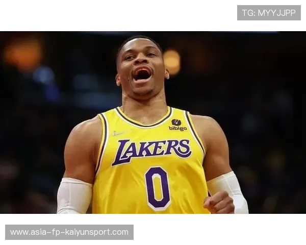 克莱外线火力全开,勇士自动切换雨点模式